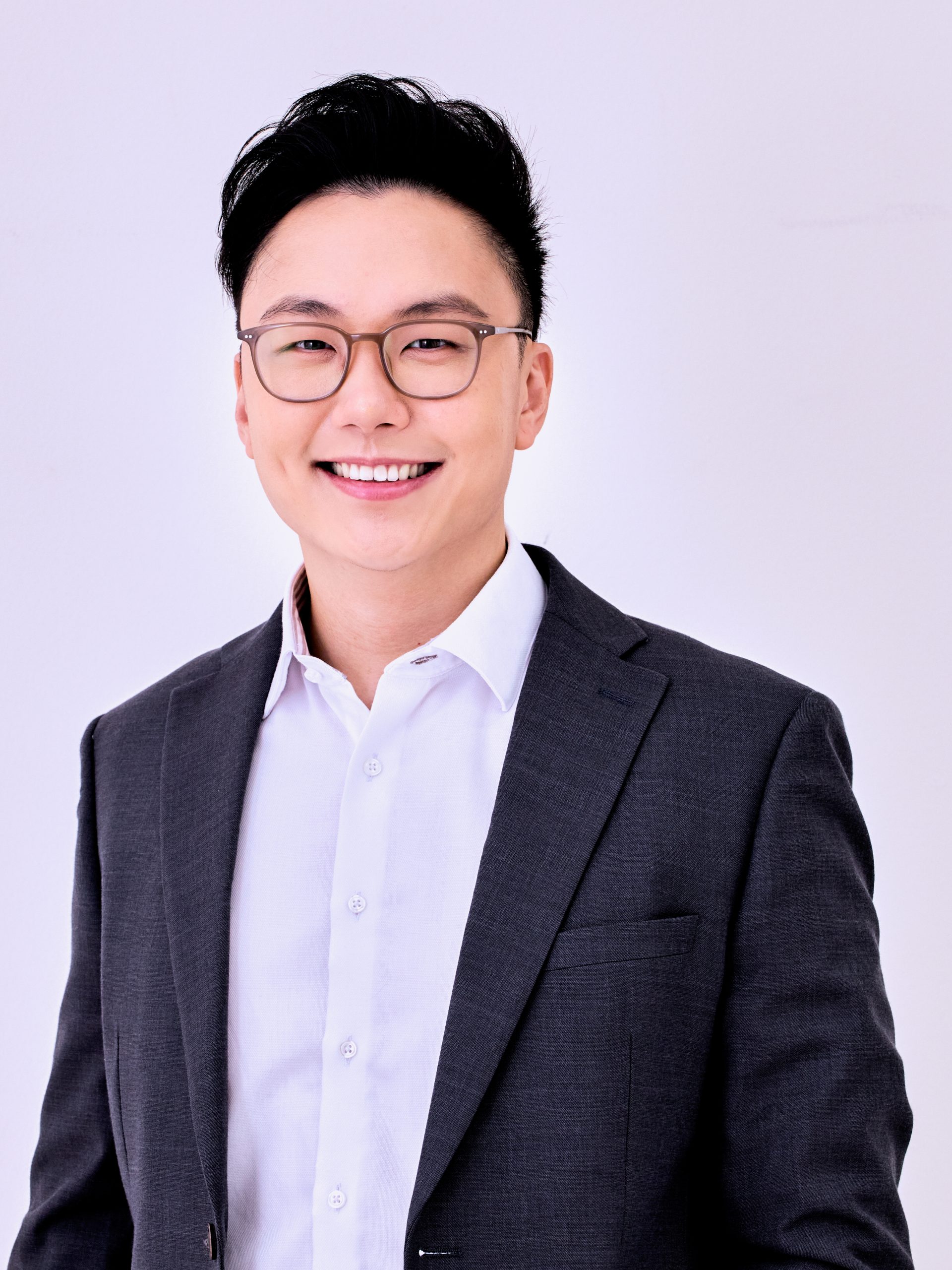 Dr. Russell Chen
